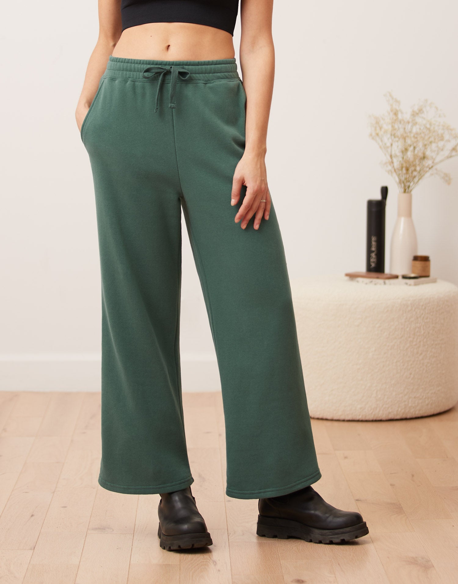 We're Spending The Rest Of Winter Wearing Wide-Leg Lounge Pants